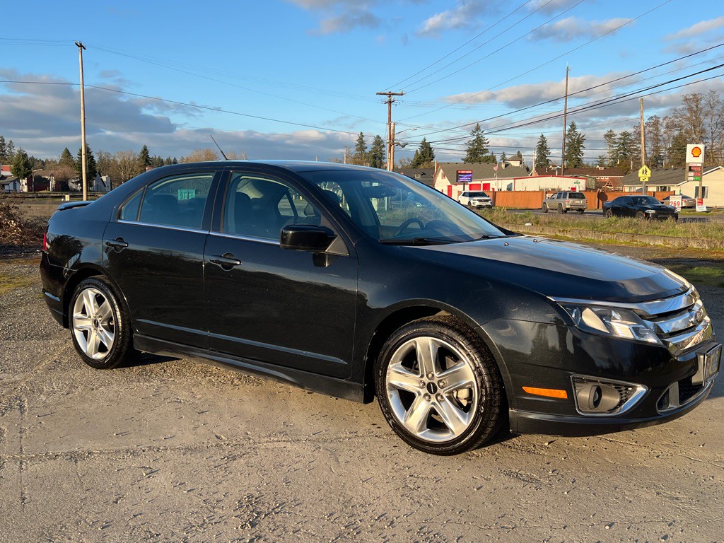 2010 Ford Fusion Image 2