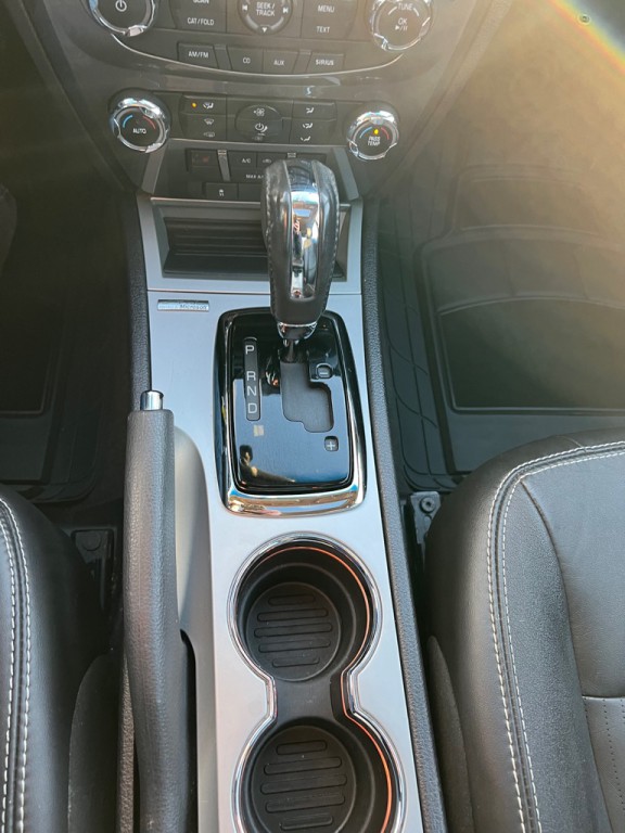 2010 Ford Fusion Image 12