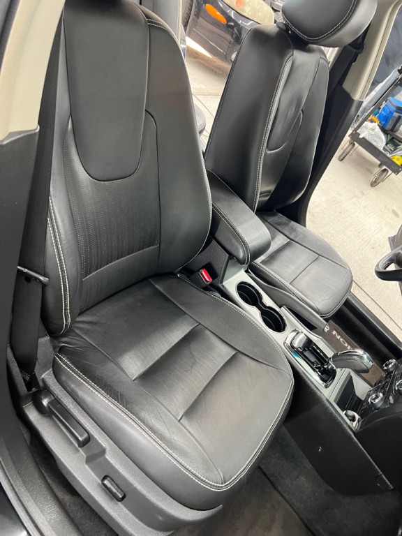 2010 Ford Fusion Image 14