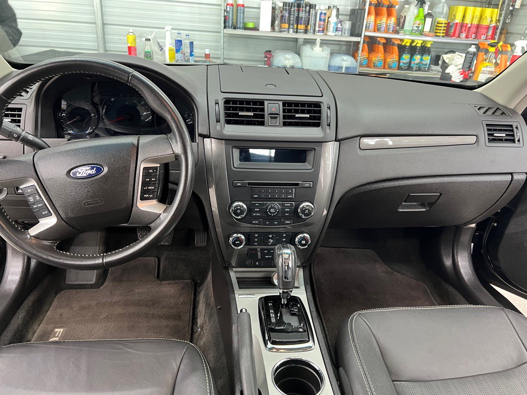2010 Ford Fusion Image 17