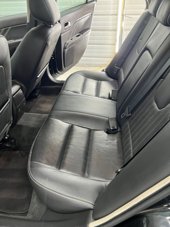 2010 Ford Fusion Image 18