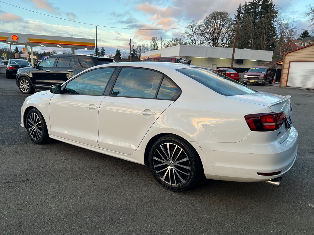 2016 Volkswagen Jetta Image 5