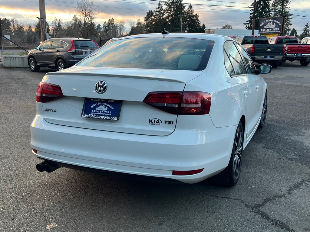 2016 Volkswagen Jetta Image 8