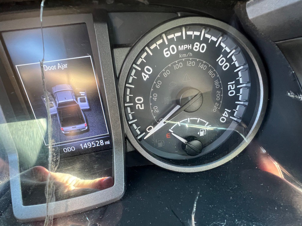 2016 Toyota Tacoma Image 29