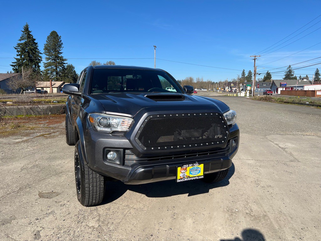 2016 Toyota Tacoma Image 36