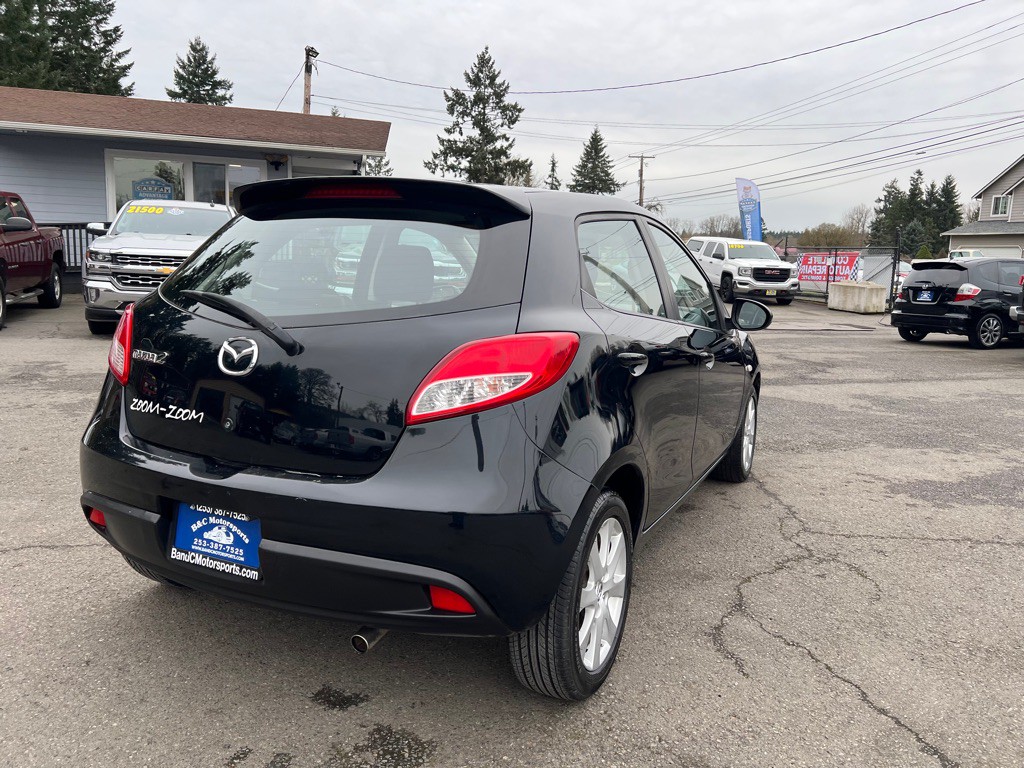 2014 Mazda Mazda2 Image 8