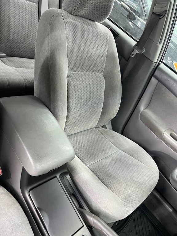 2003 Toyota Camry Image 23