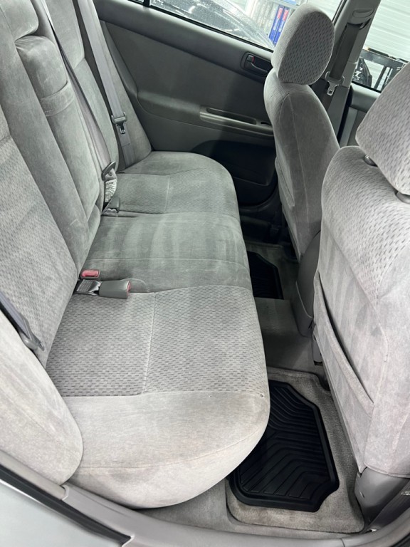 2003 Toyota Camry Image 26
