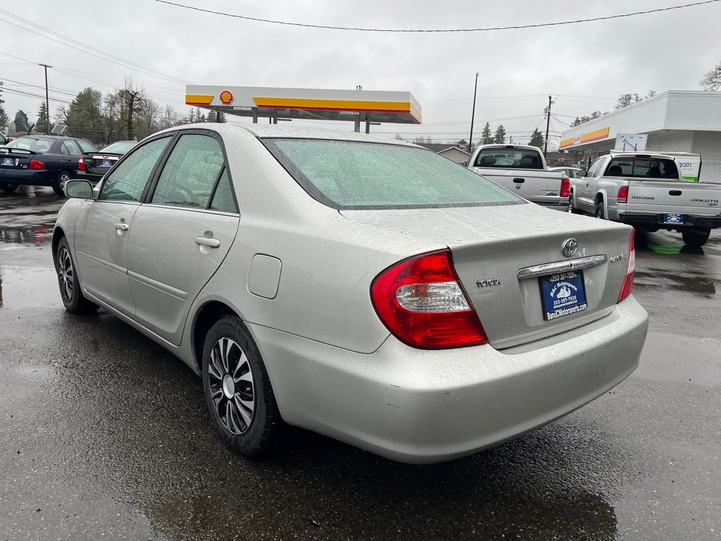 2003 Toyota Camry Image 9