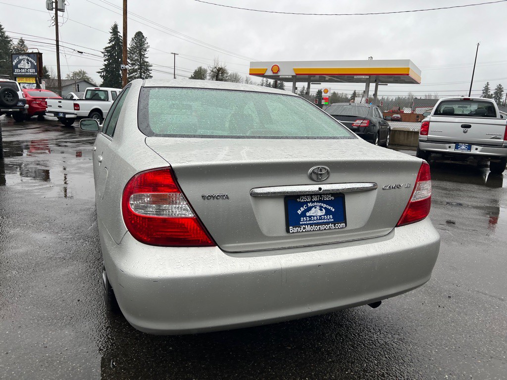 2003 Toyota Camry Image 10