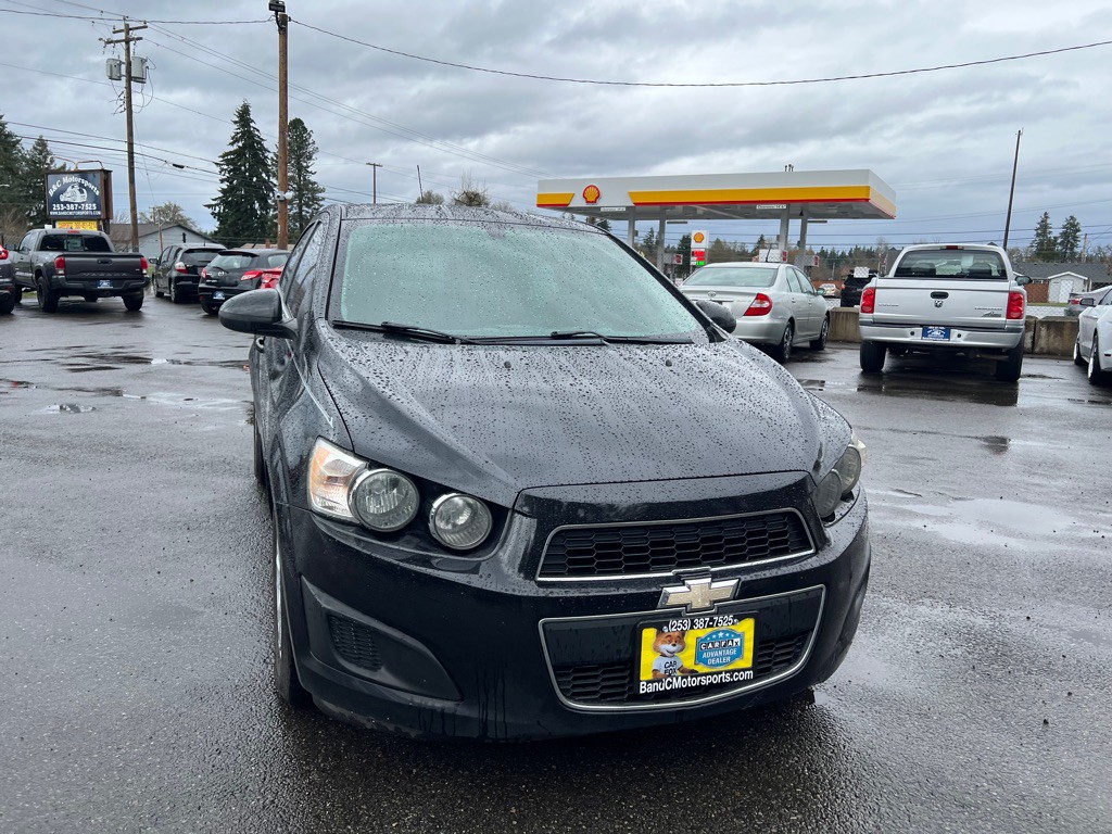 2015 Chevrolet Sonic Image 18