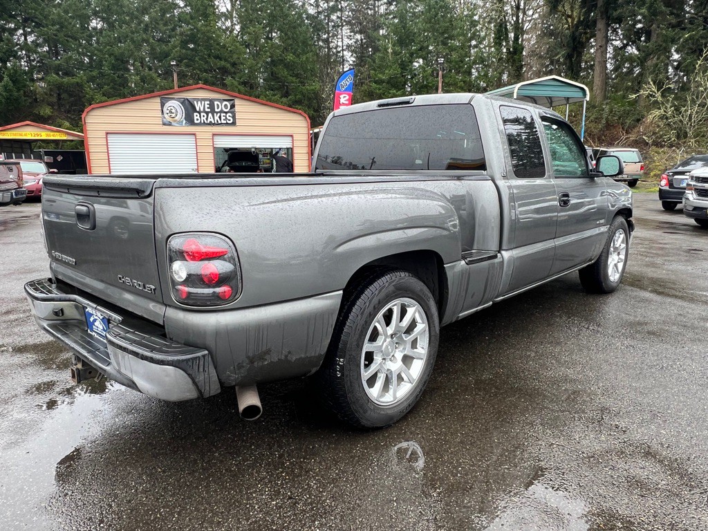 2002 Chevrolet Silverado 1500 Image 5