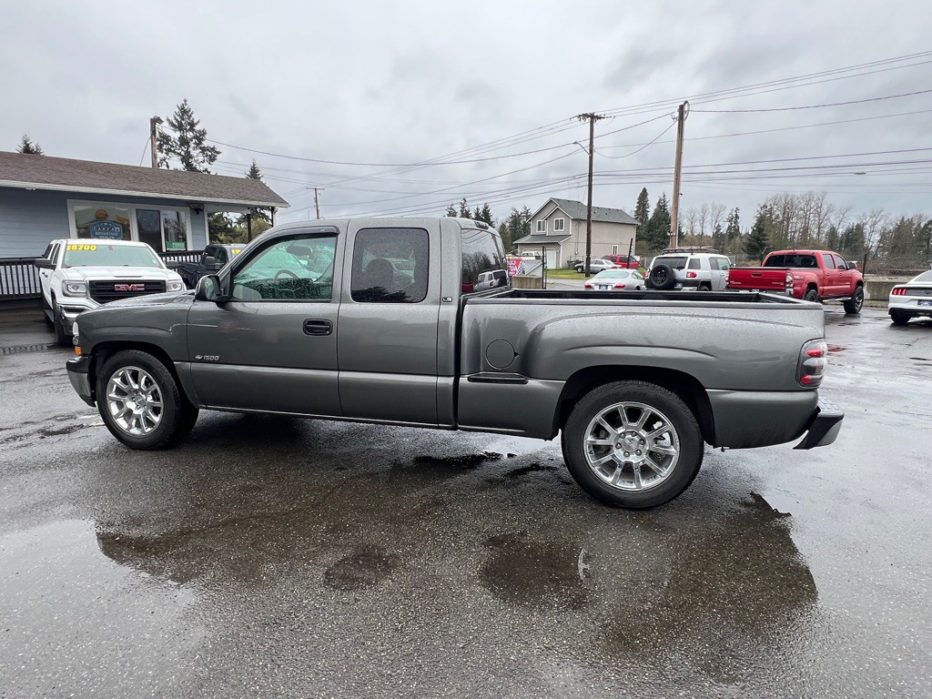 2002 Chevrolet Silverado 1500 Image 11