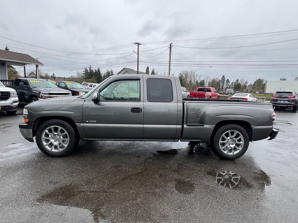2002 Chevrolet Silverado 1500 Image 12