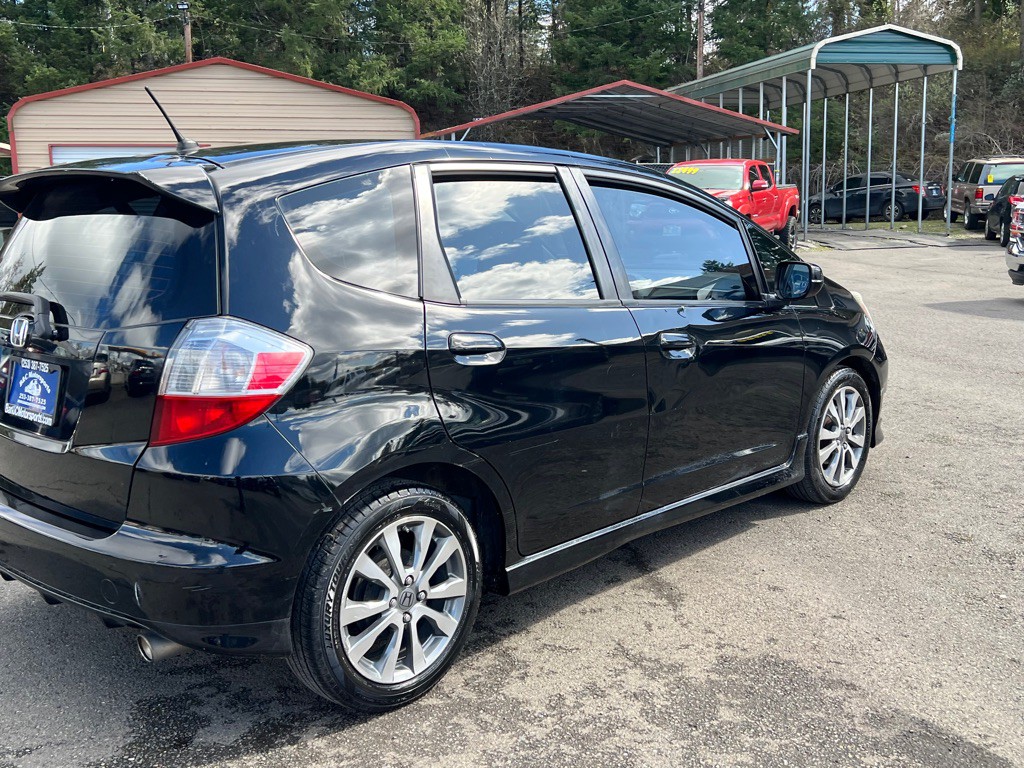 2013 Honda Fit Image 18