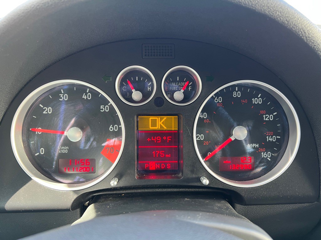 2003 Audi TT Image 25