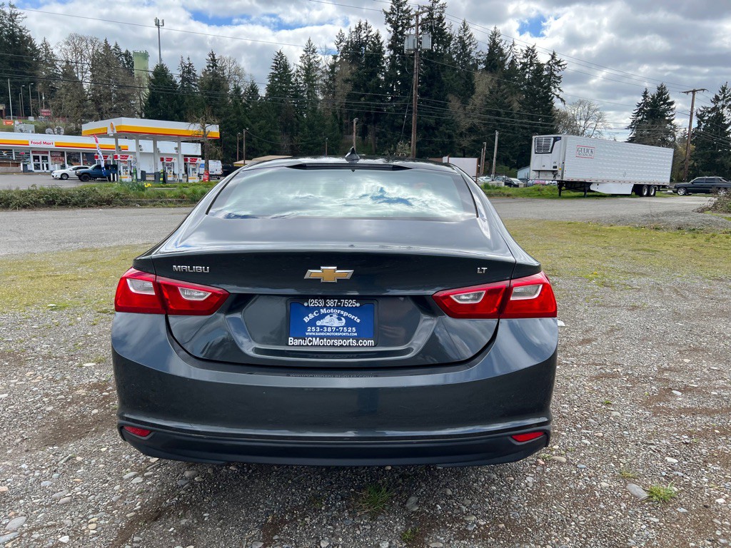 2016 Chevrolet Malibu Image 16
