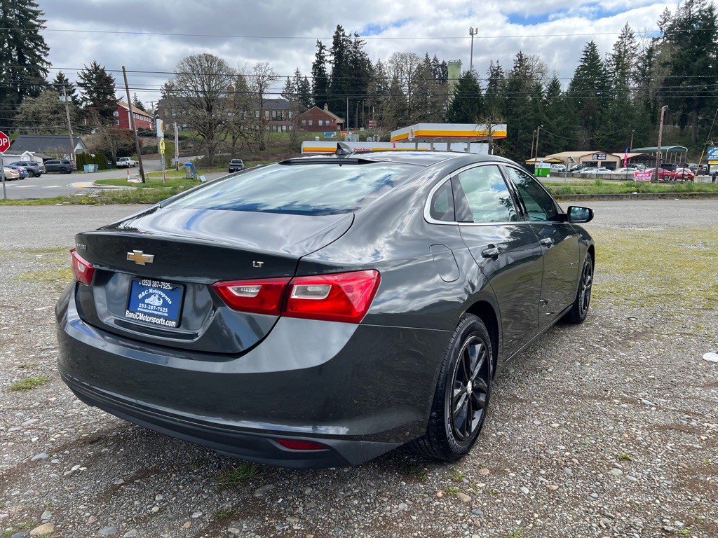 2016 Chevrolet Malibu Image 18