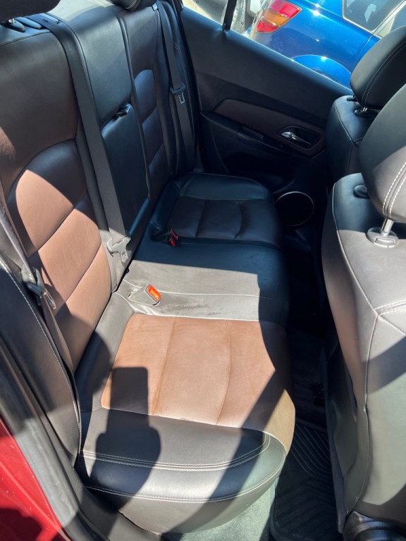 2015 Chevrolet Cruze Image 25