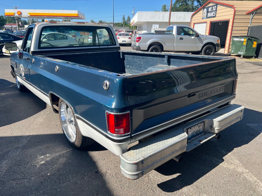 1985 Chevrolet C/K 10 Image 11