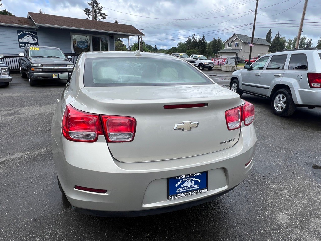 2014 Chevrolet Malibu Image 8