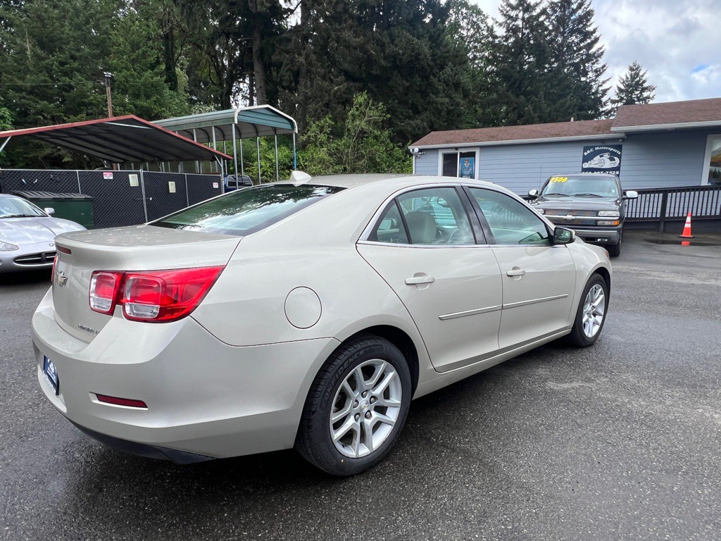 2014 Chevrolet Malibu Image 12