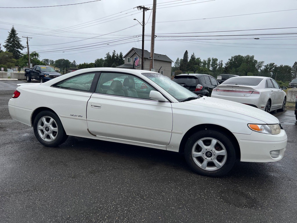 2000 Toyota Camry Image 8