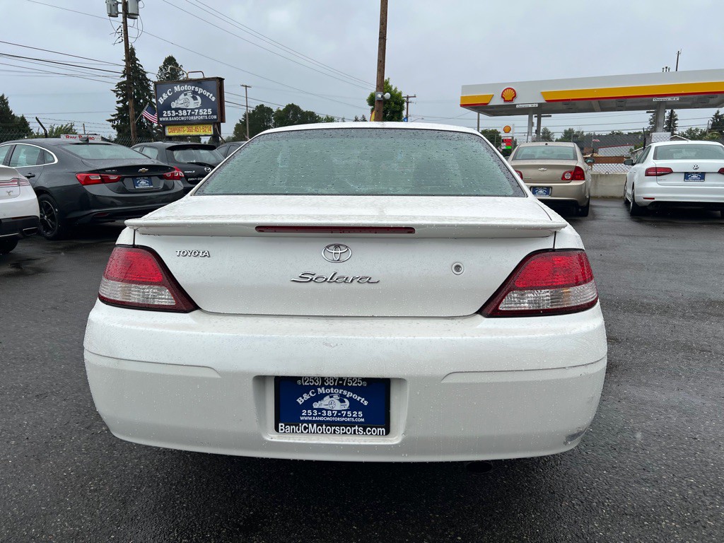 2000 Toyota Camry Image 14
