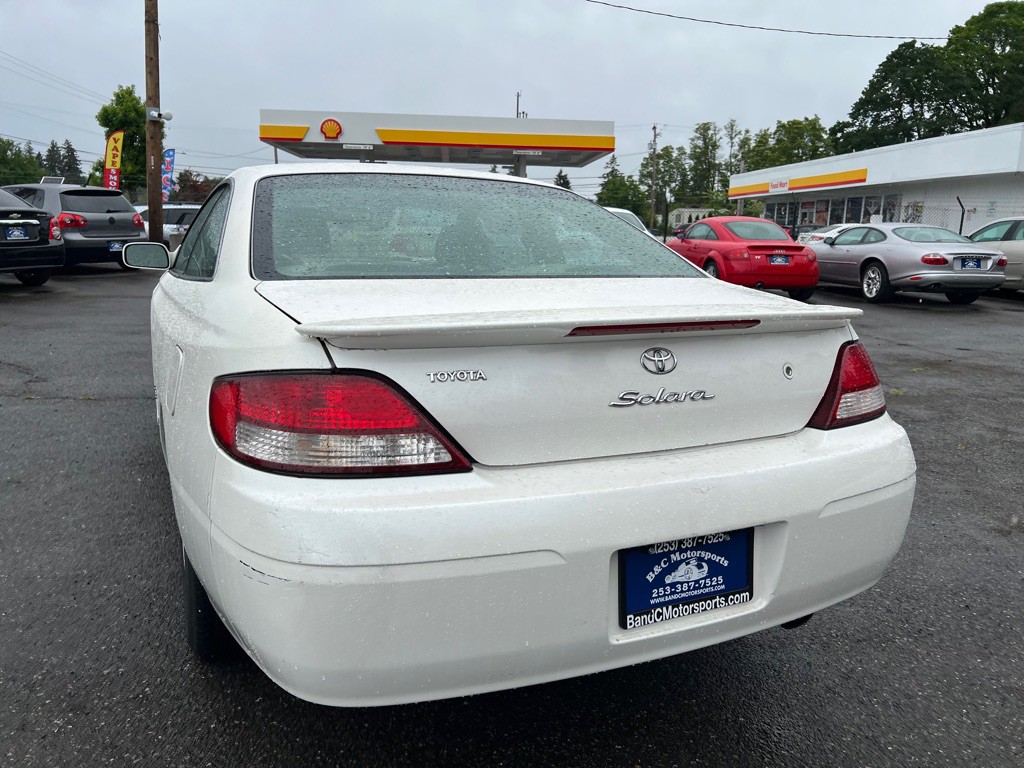 2000 Toyota Camry Image 15