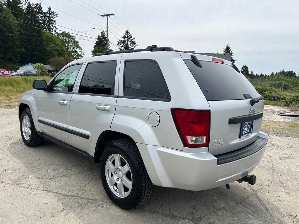 2008 Jeep Grand Cherokee Image 16