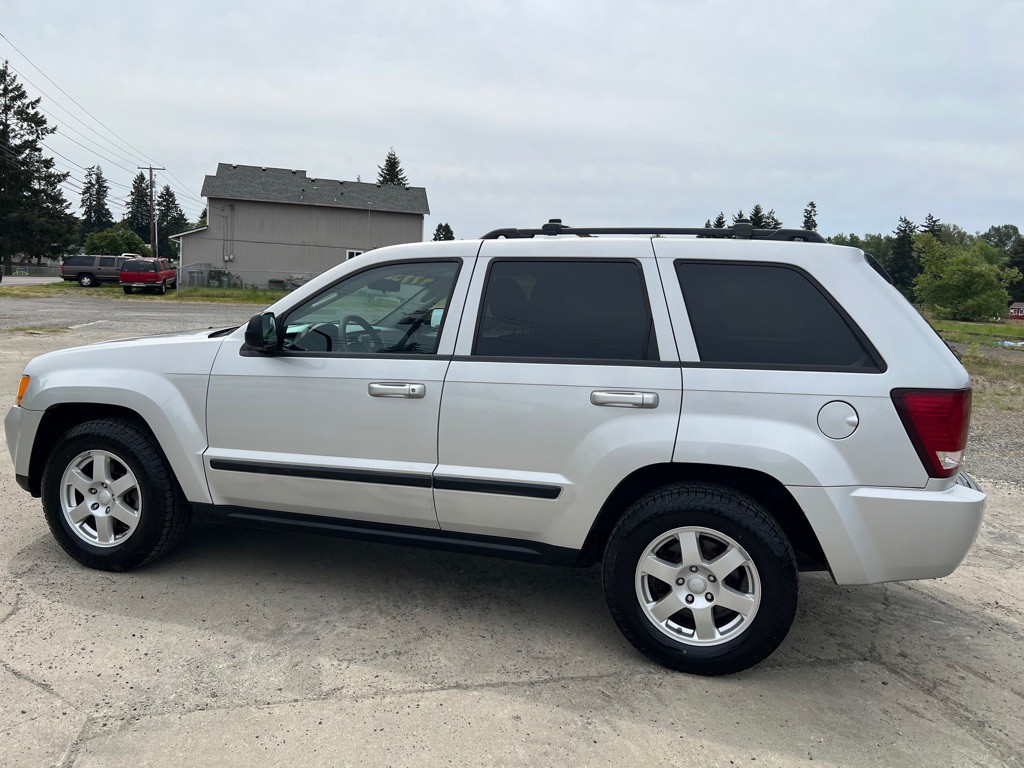 2008 Jeep Grand Cherokee Image 17