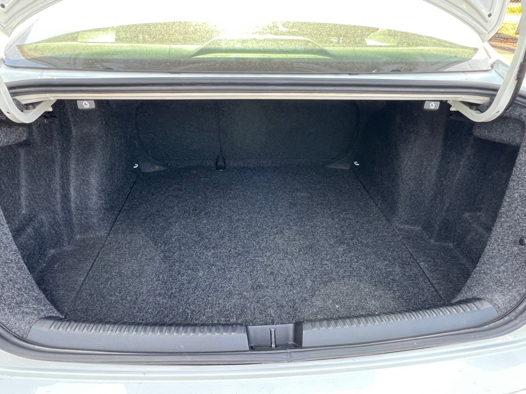 2017 Volkswagen Jetta Image 31