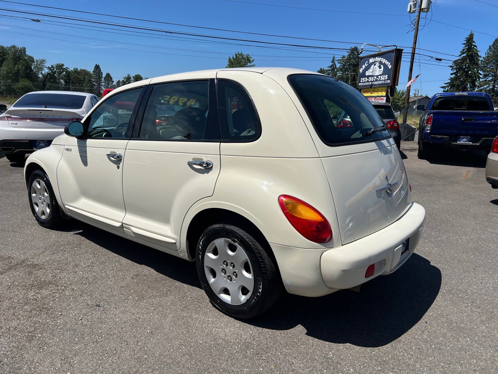 2004 Chrysler PT Cruiser Image 13