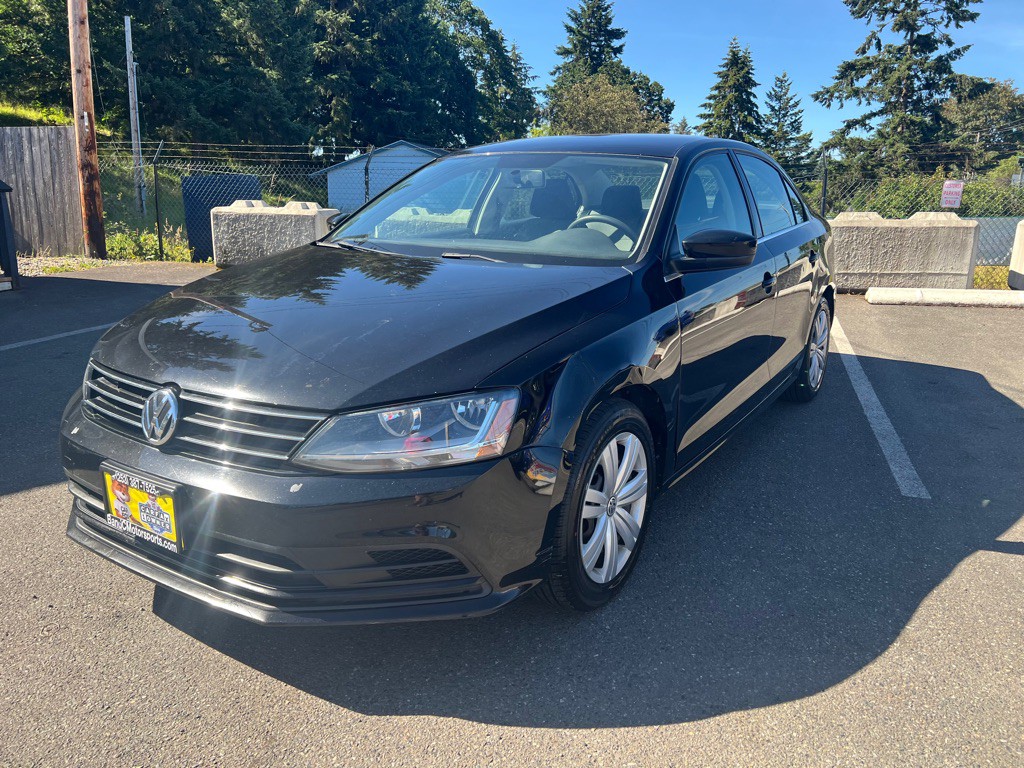 2017 Volkswagen Jetta Image 2