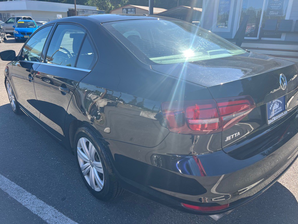 2017 Volkswagen Jetta Image 17