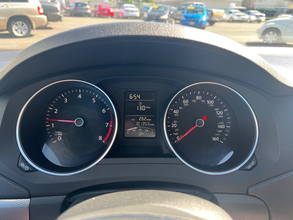 2017 Volkswagen Jetta Image 29