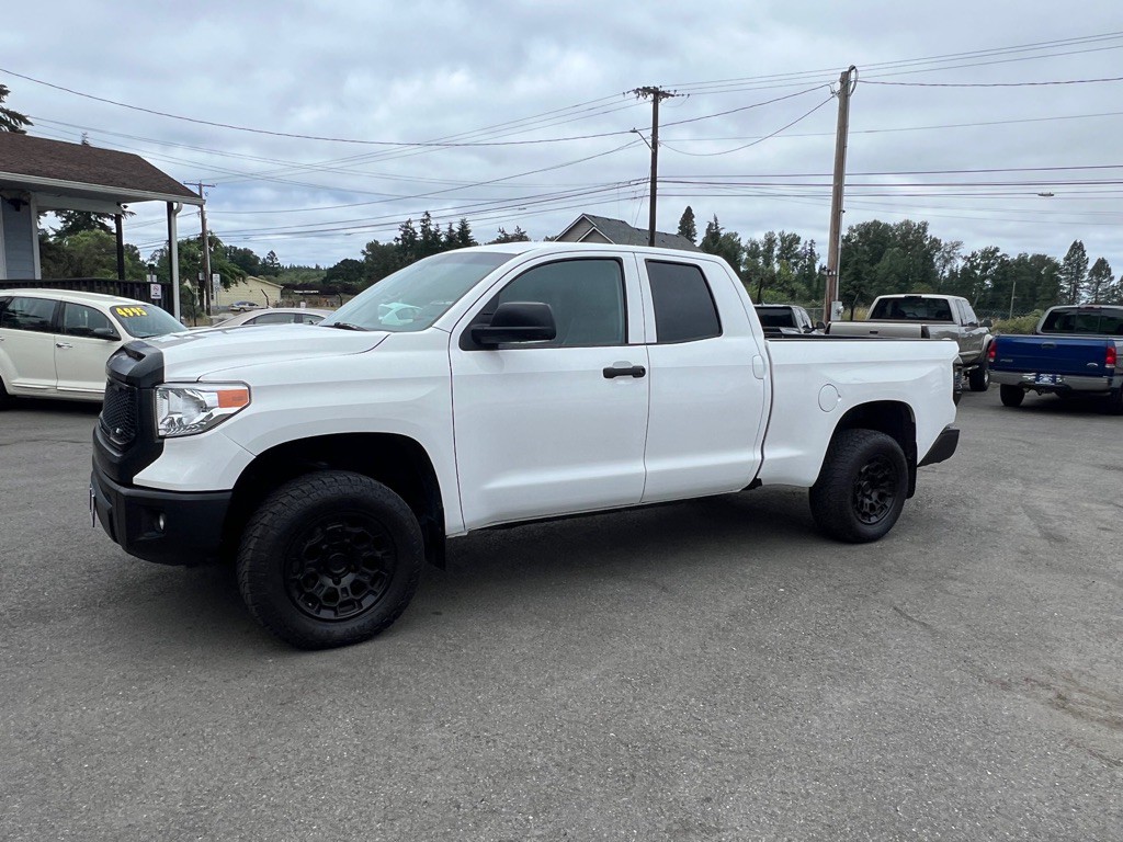 2016 Toyota Tundra Image 4