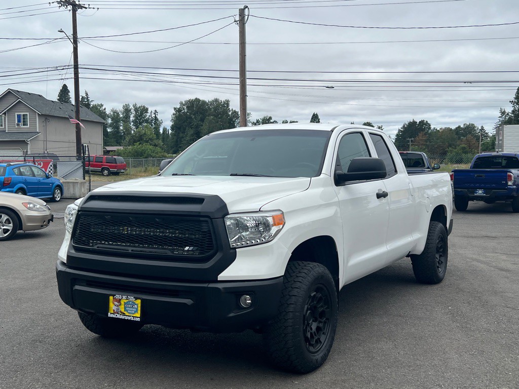 2016 Toyota Tundra Image 32