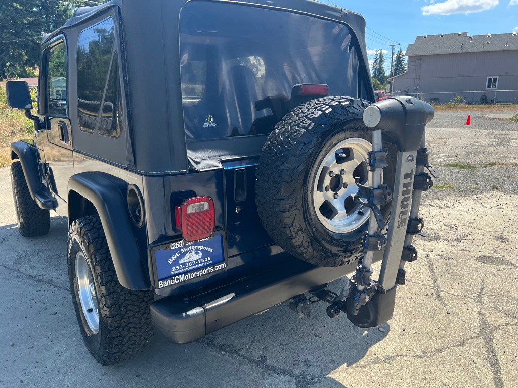 2000 Jeep Wrangler Image 11