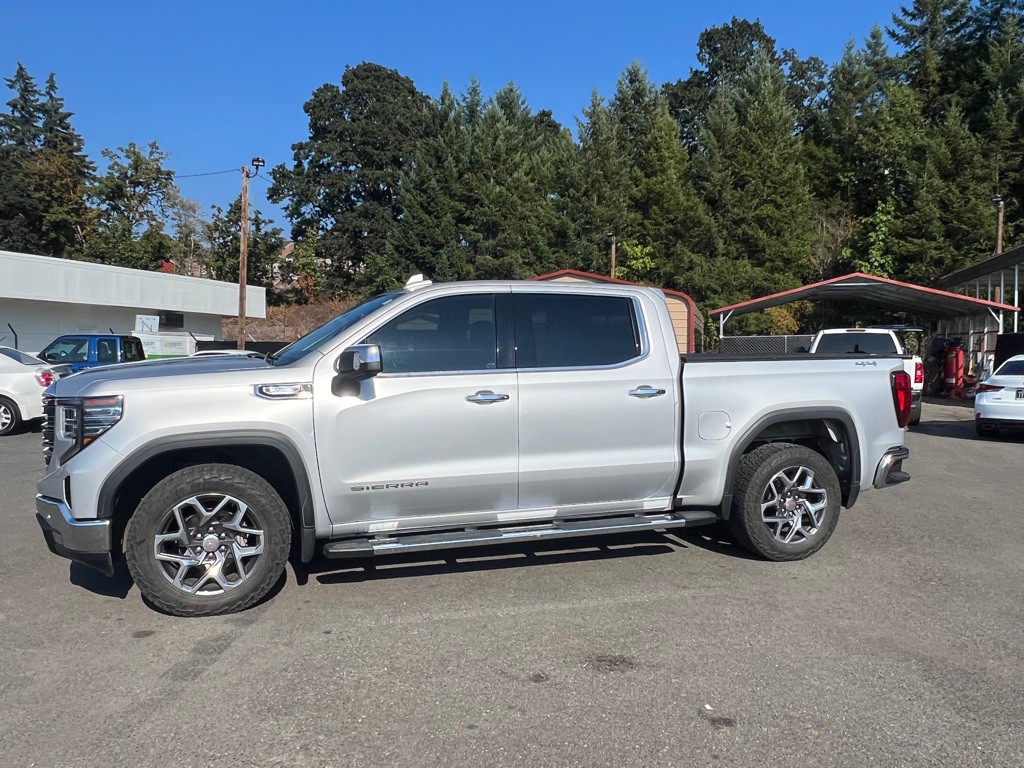 2022 GMC Sierra Image 4