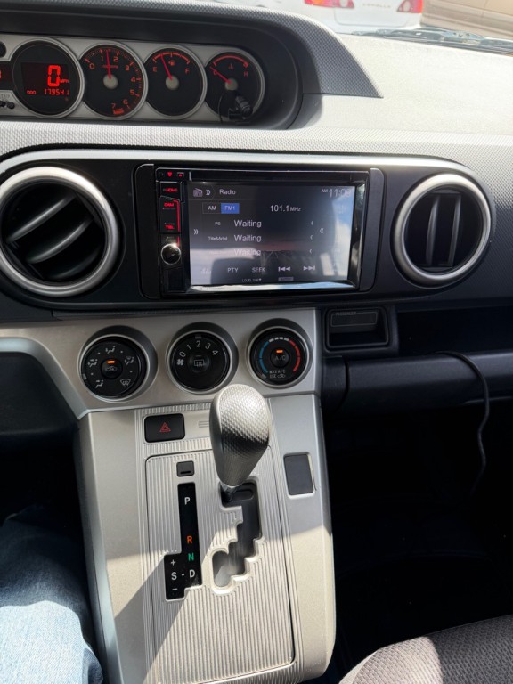 2009 Scion xB Image 3