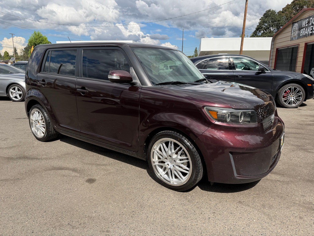 2009 Scion xB Image 12