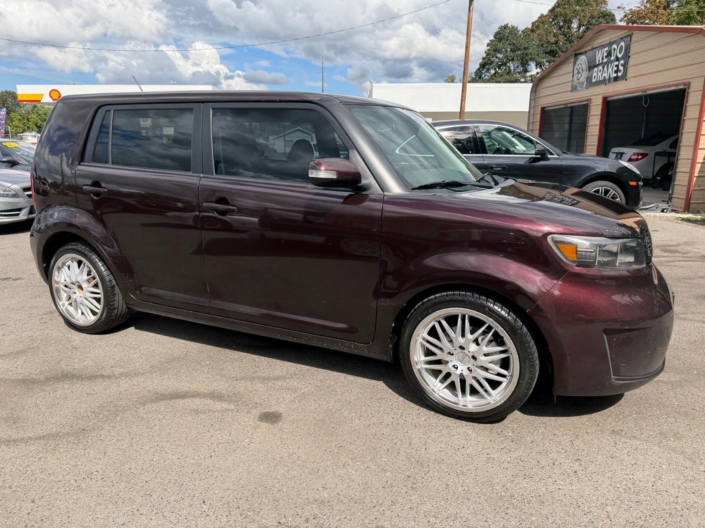 2009 Scion xB Image 13