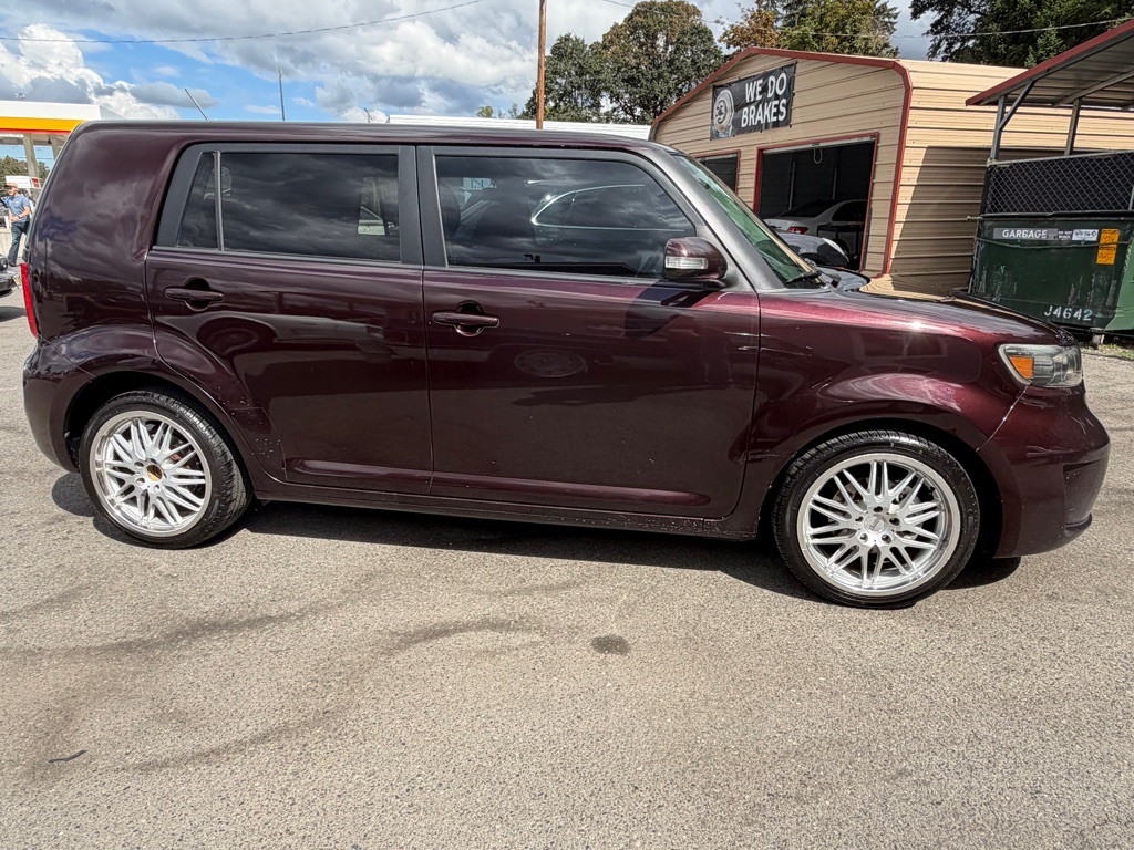 2009 Scion xB Image 14