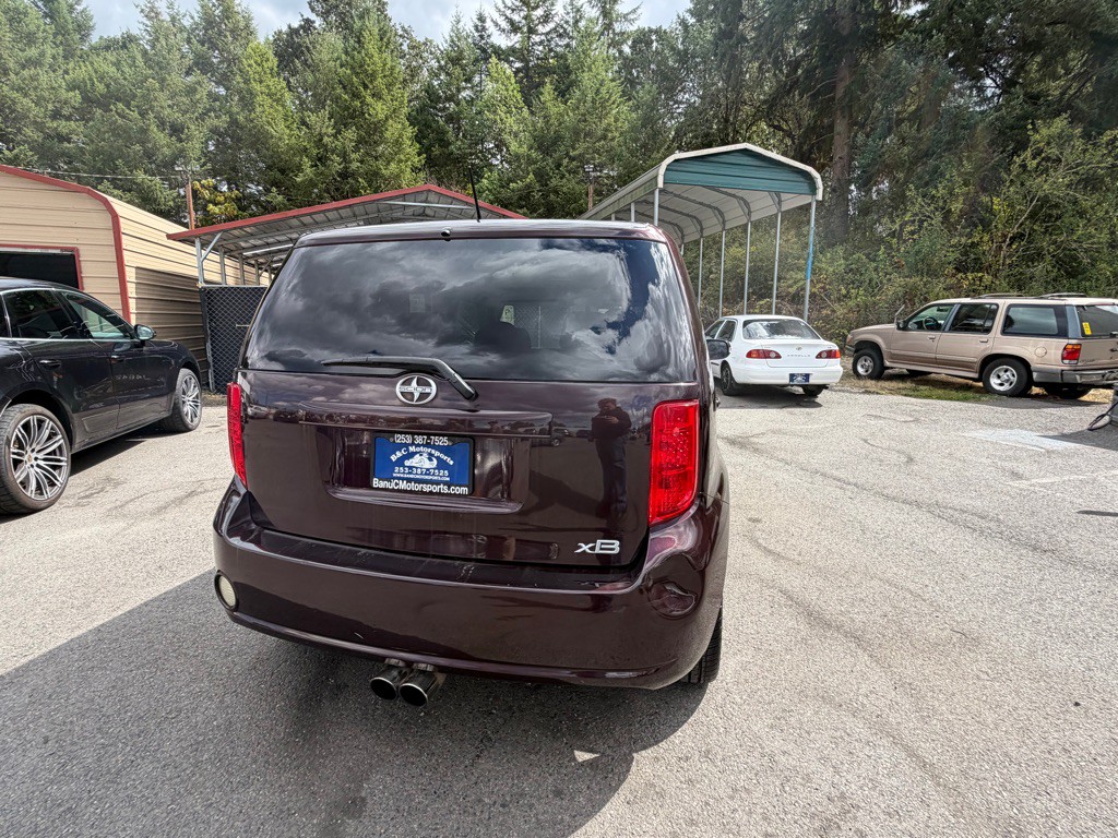 2009 Scion xB Image 18
