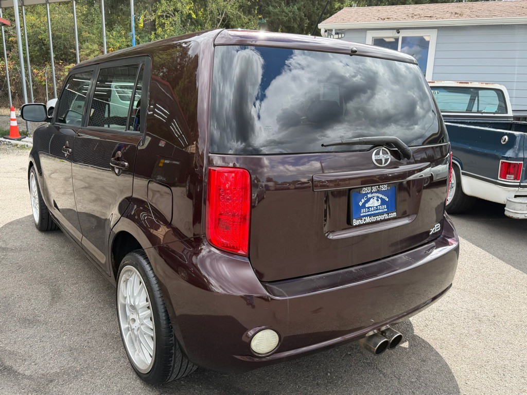 2009 Scion xB Image 20