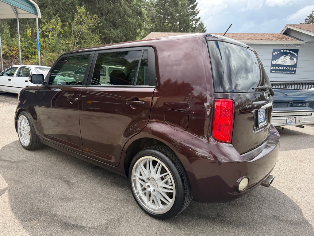 2009 Scion xB Image 25
