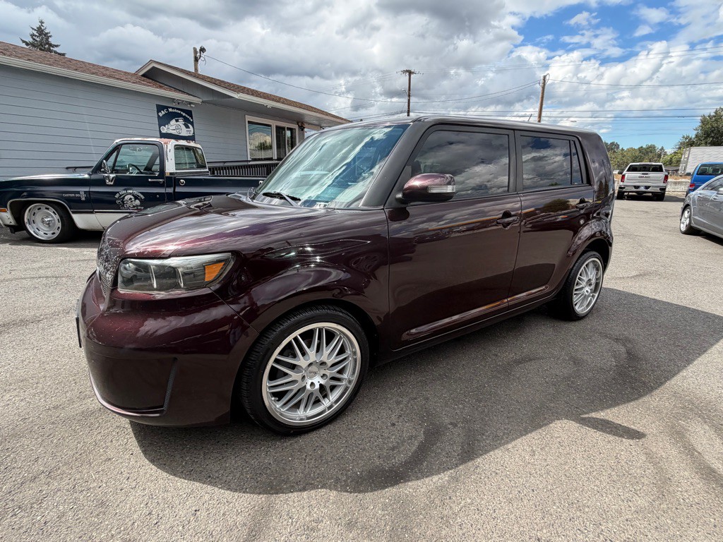 2009 Scion xB Image 30