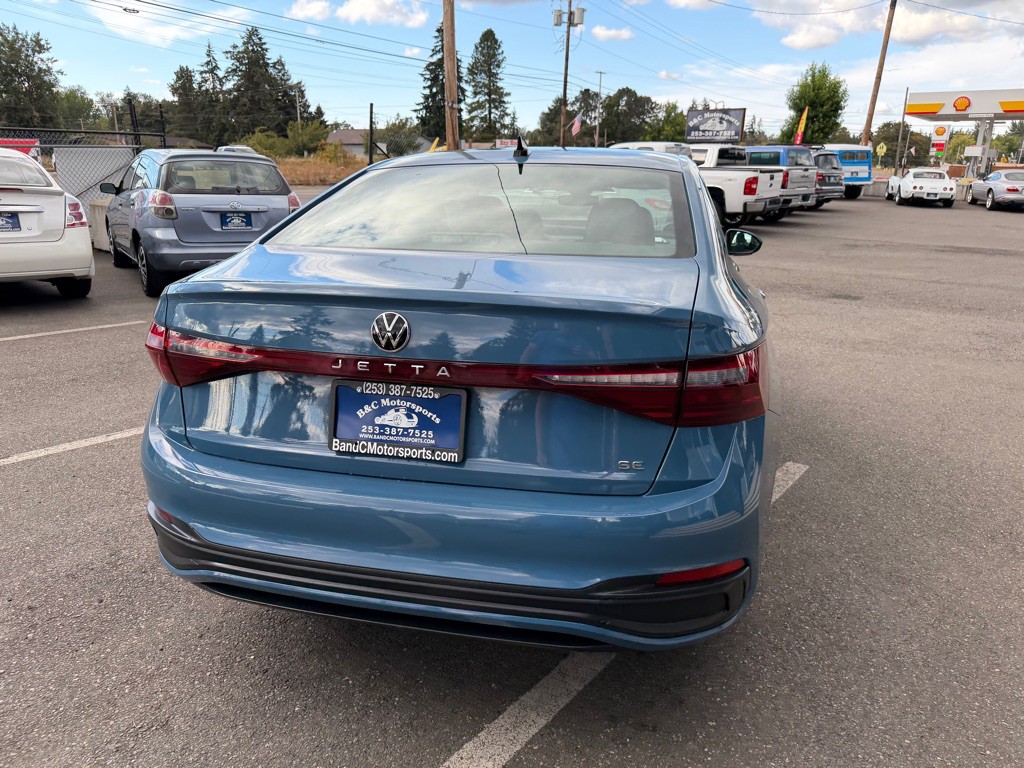 2025 Volkswagen Jetta Image 6