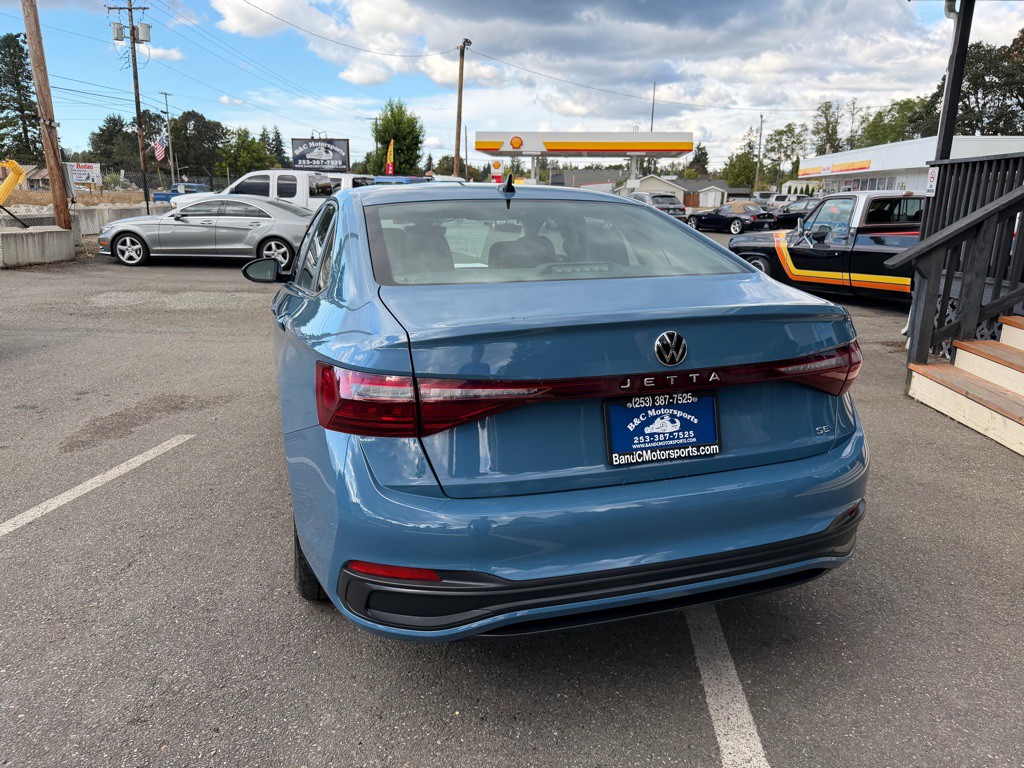 2025 Volkswagen Jetta Image 8